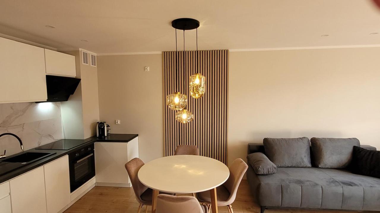 Sloneczny Apartament Z Ogrodkiem Gdańsk Kültér fotó