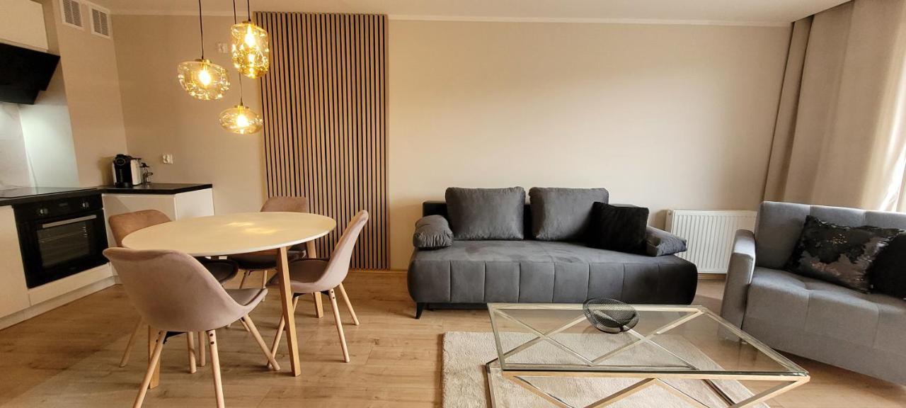 Sloneczny Apartament Z Ogrodkiem Gdańsk Kültér fotó