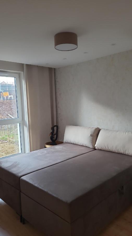 Sloneczny Apartament Z Ogrodkiem Gdańsk Kültér fotó