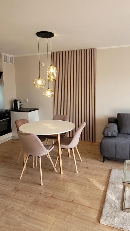 Sloneczny Apartament Z Ogrodkiem Gdańsk Kültér fotó