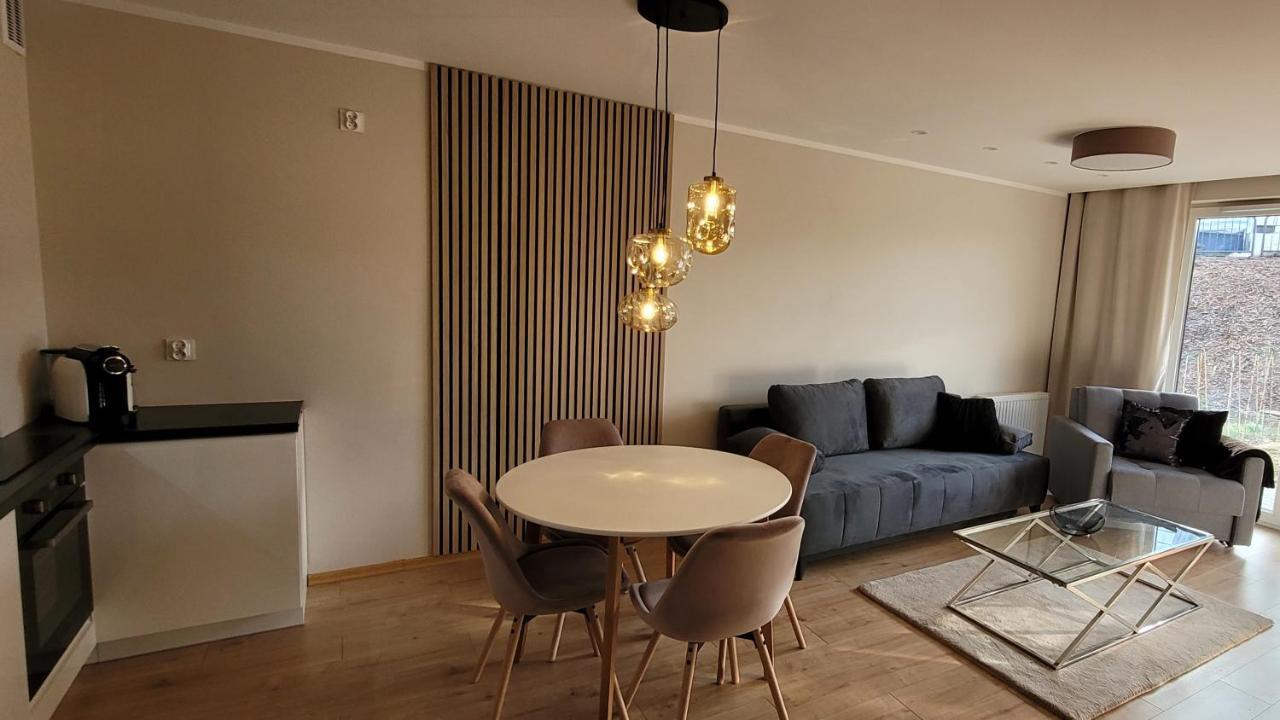 Sloneczny Apartament Z Ogrodkiem Gdańsk Kültér fotó