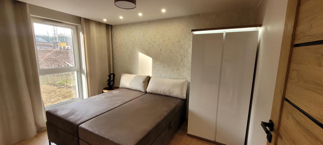 Sloneczny Apartament Z Ogrodkiem Gdańsk Kültér fotó
